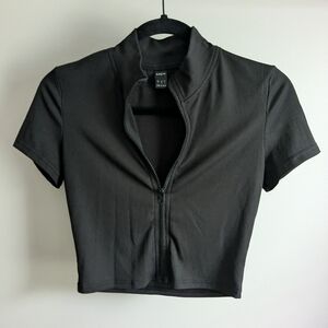 SHEIN Black Fitted Crop Top with Mandarin Collar